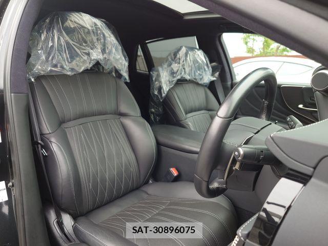 Lexus LS 2023-02 7501276-11