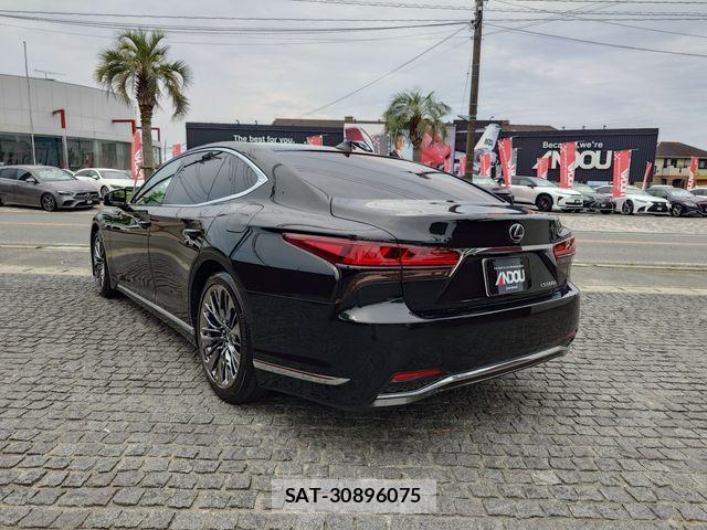 Lexus LS 2023-02 7501276-2