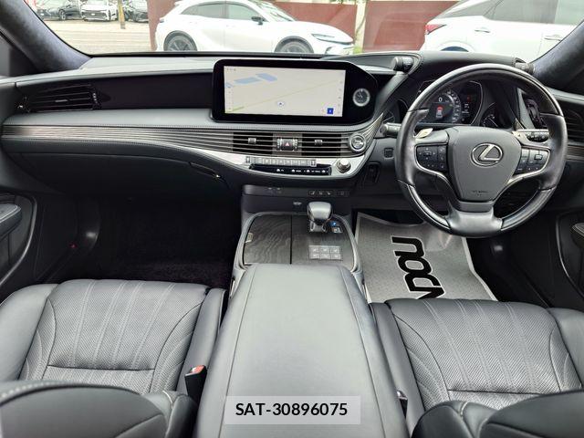 Lexus LS 2023-02 7501276-8
