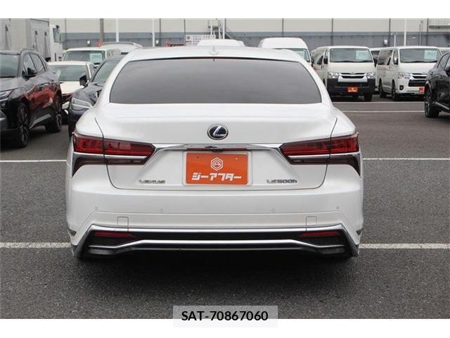 Lexus LS 2017-12 7501278-12