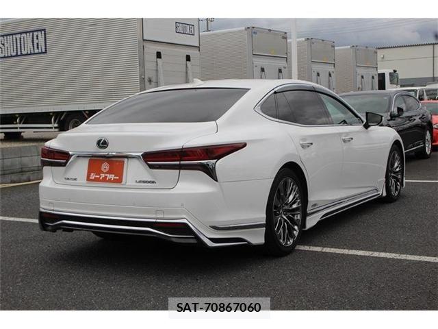 Lexus LS 2017-12 7501278-13