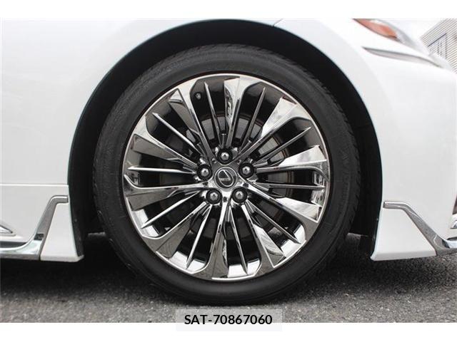 Lexus LS 2017-12 7501278-15