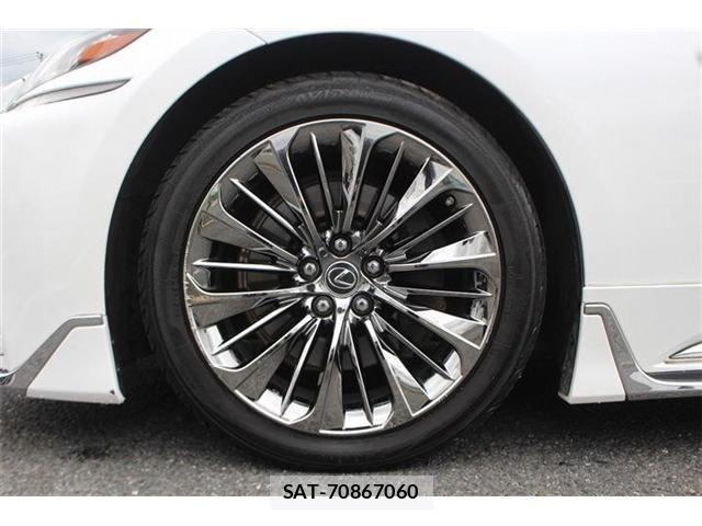 Lexus LS 2017-12 7501278-16