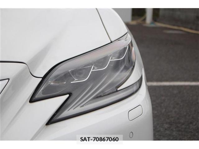 Lexus LS 2017-12 7501278-23