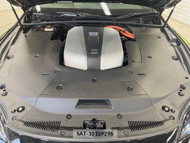 Lexus LS 2017-12 7617666-17