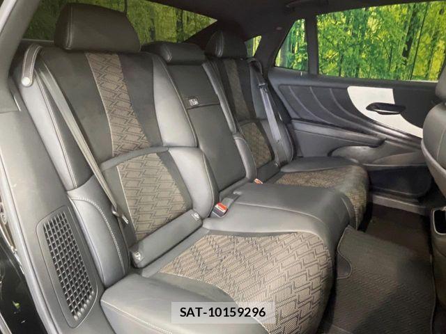 Lexus LS 2017-12 7617666-8