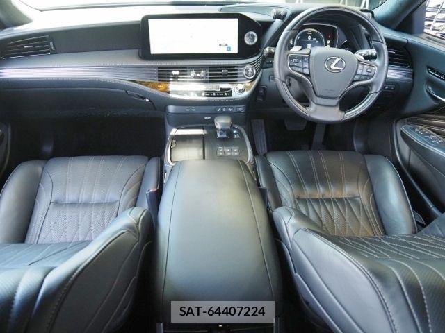 Lexus LS 2023-08 7617665-9
