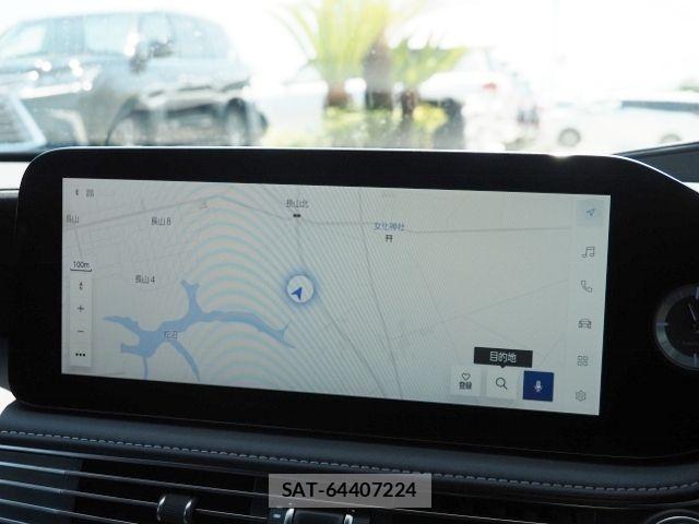 Lexus LS 2023-08 7617665-21