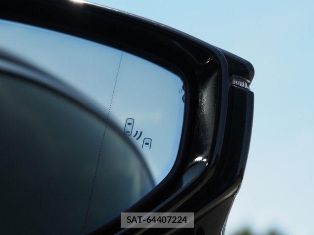 Lexus LS 2023-08 7617665-27
