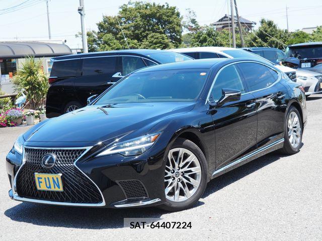 Lexus LS 2023-08 7617665-3