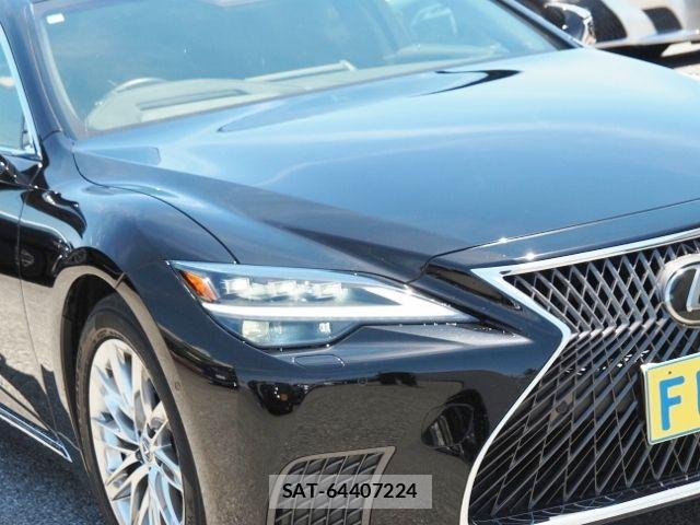 Lexus LS 2023-08 7617665-7
