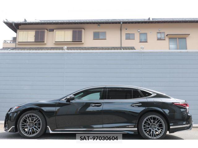 Lexus LS 2019-07 7617663-11