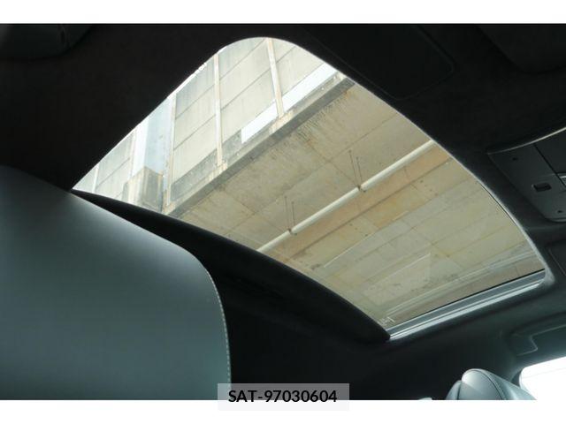 Lexus LS 2019-07 7617663-4