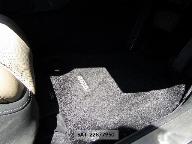 Lexus LS 2022-02 7786515-22
