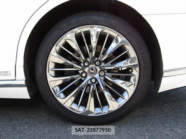 Lexus LS 2022-02 7786515-27