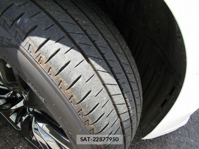 Lexus LS 2022-02 7786515-28