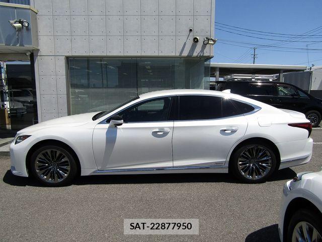 Lexus LS 2022-02 7786515-4