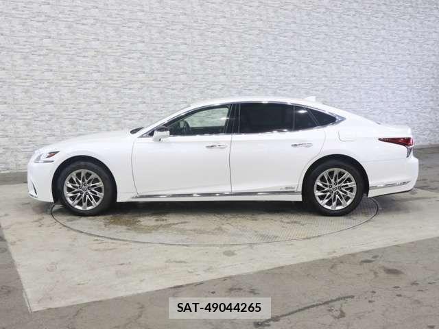 Lexus LS 2018-01 7786511-11