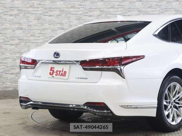 Lexus LS 2018-01 7786511-19