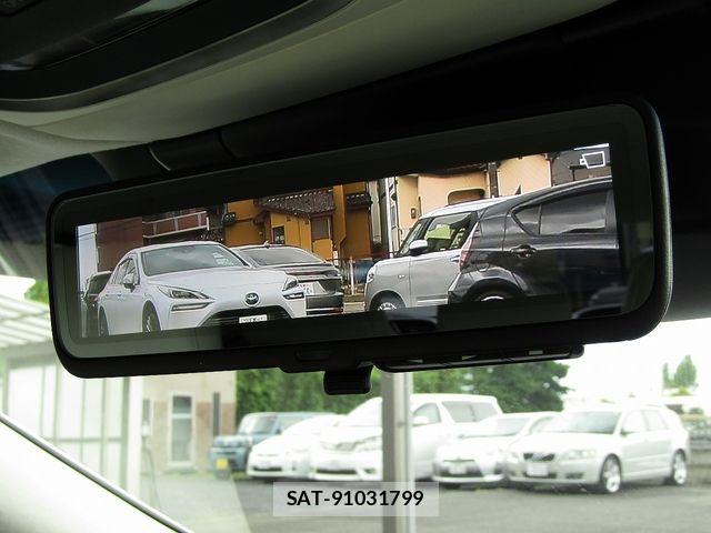 Lexus LS 2018-11 7786513-18