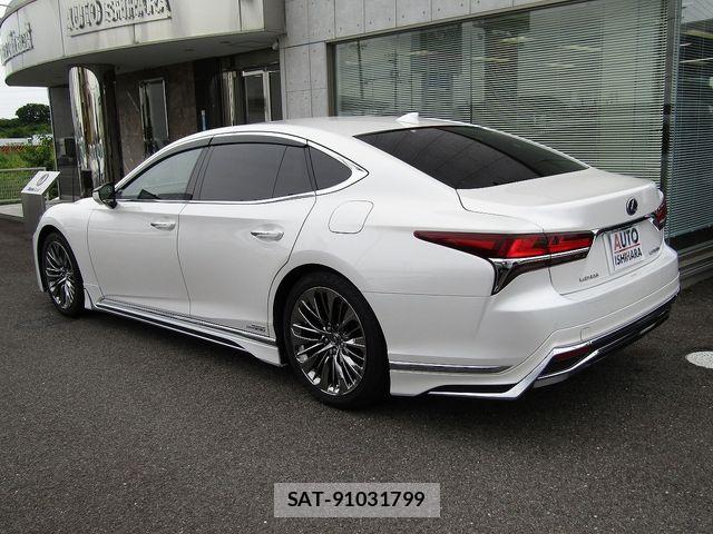 Lexus LS 2018-11 7786513-2