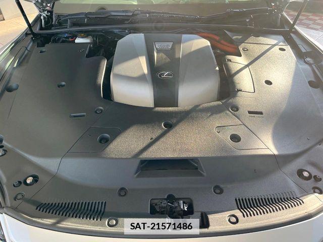 Lexus LS 2019-10 7877359-18