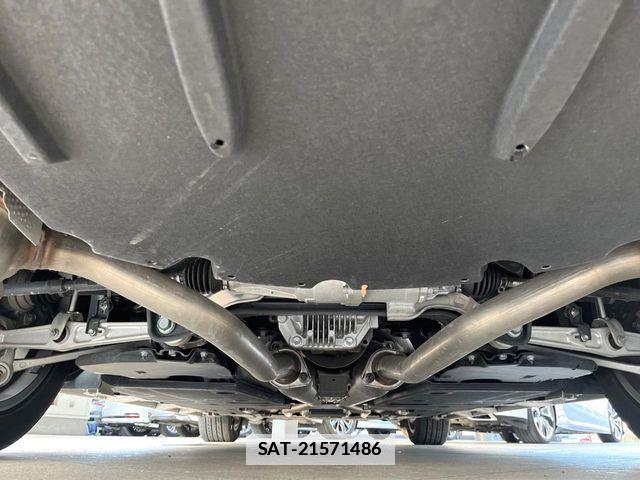 Lexus LS 2019-10 7877359-19