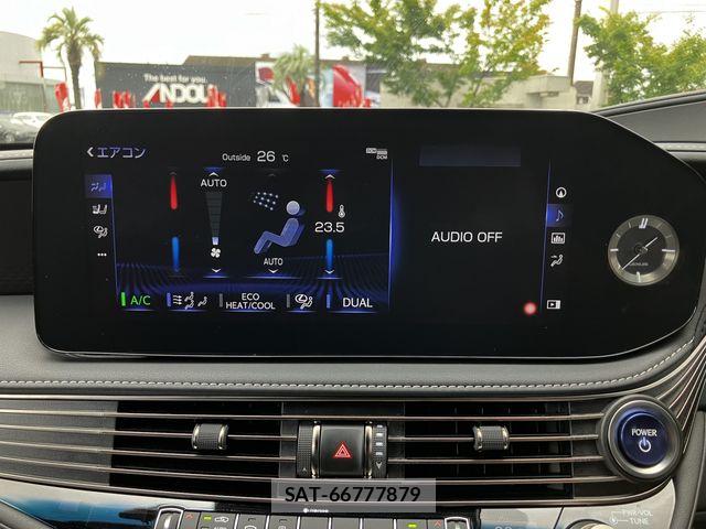 Lexus LS 2021-06 7962413-17