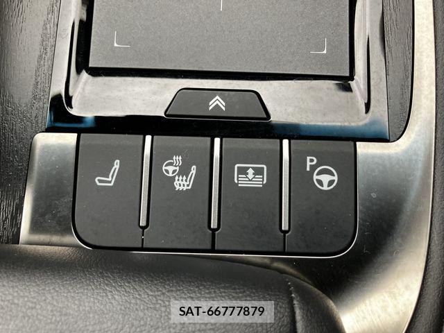 Lexus LS 2021-06 7962413-20
