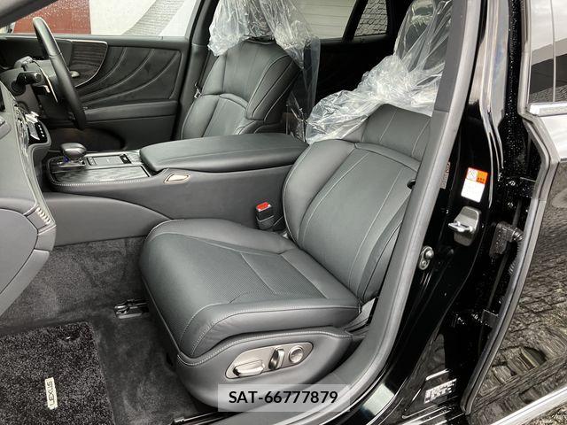 Lexus LS 2021-06 7962413-21