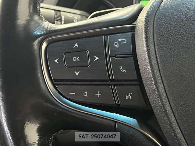 Lexus LS 2017-11 8036440-17