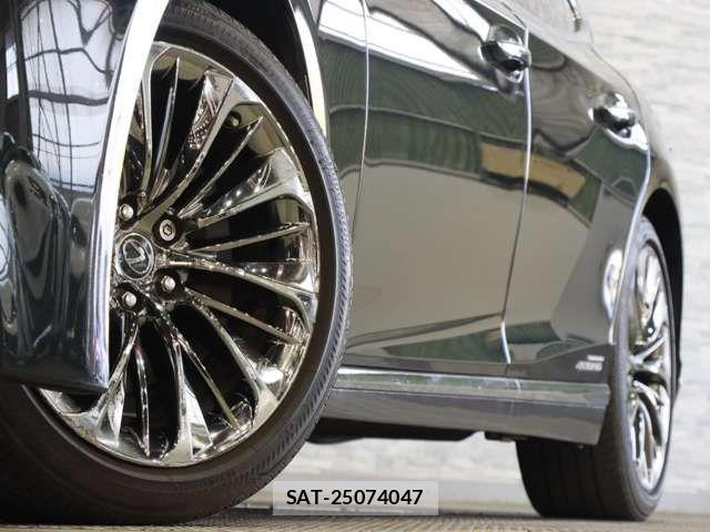 Lexus LS 2017-11 8036440-8