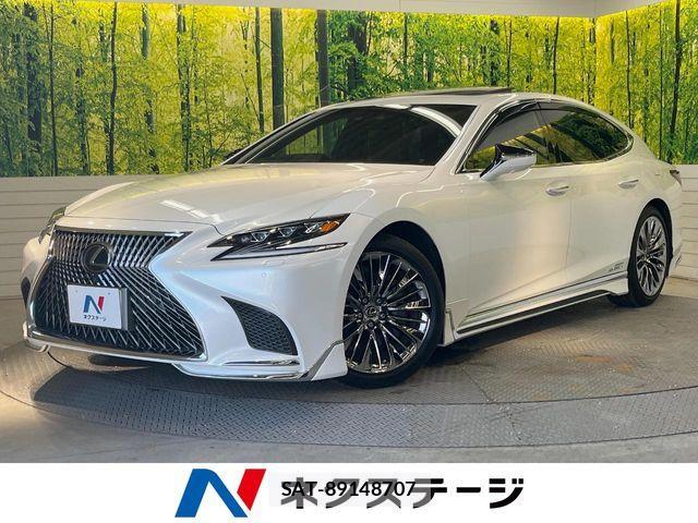 Lexus LS 2018-05 8036441-0