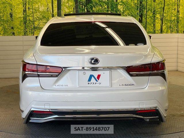 Lexus LS 2018-05 8036441-15