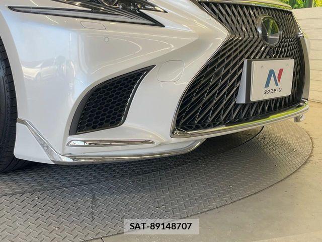 Lexus LS 2018-05 8036441-3