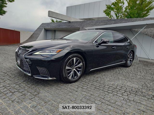 Lexus LS 2021-06 8074349-1