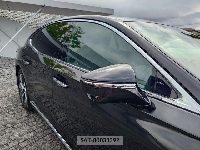 Lexus LS 2021-06 8074349-4
