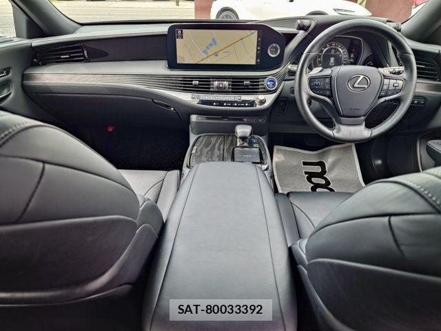 Lexus LS 2021-06 8074349-8