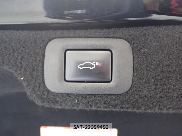 Lexus LS 2017-12 8074347-25