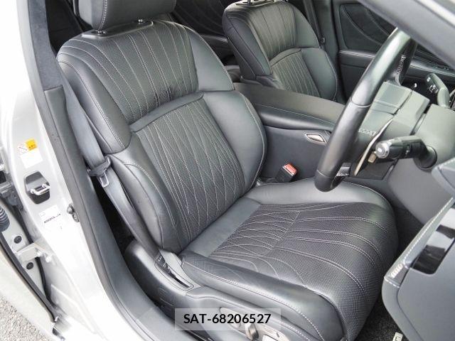 Lexus LS 2021-06 8100143-9