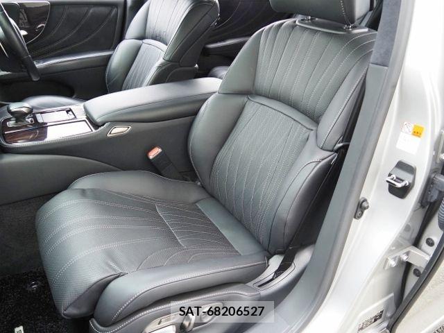 Lexus LS 2021-06 8100143-10