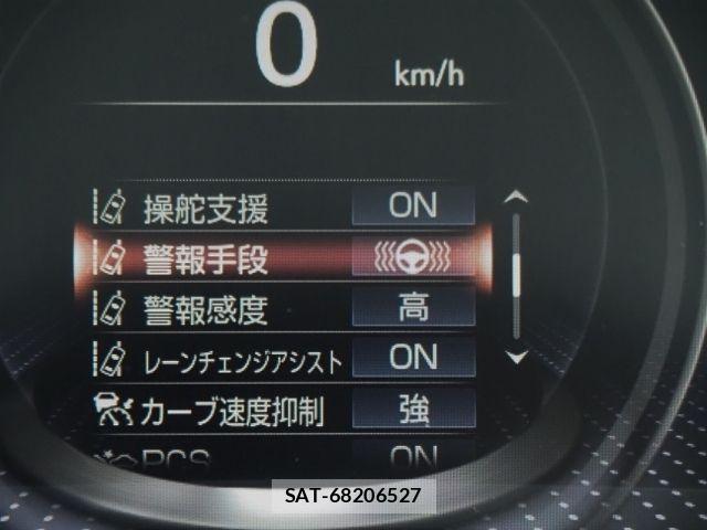 Lexus LS 2021-06 8100143-23