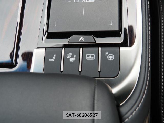 Lexus LS 2021-06 8100143-26