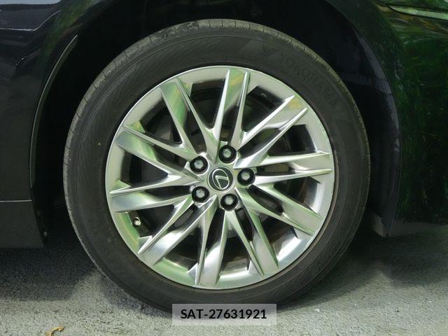 Lexus LS 2017-12 8100146-29