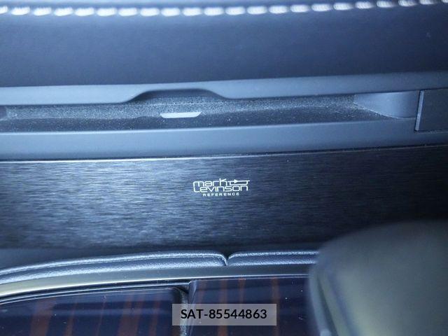 Lexus LS 2018-07 8100144-16