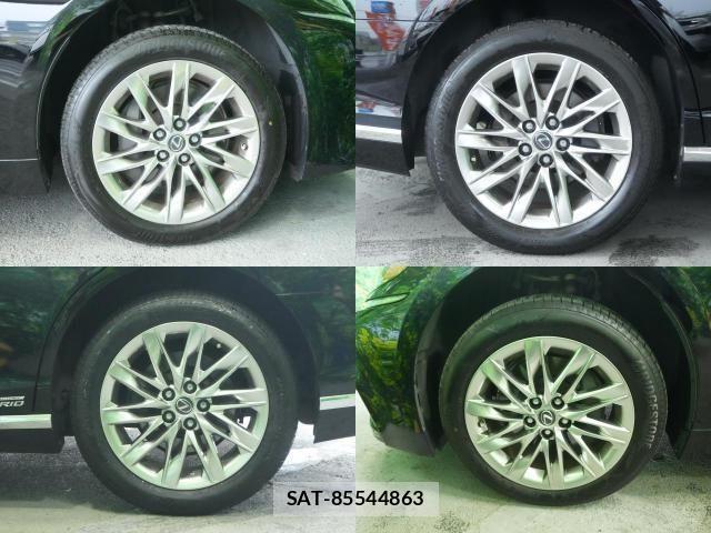 Lexus LS 2018-07 8100144-4