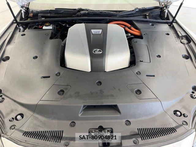 Lexus LS 2018-01 8131010-19