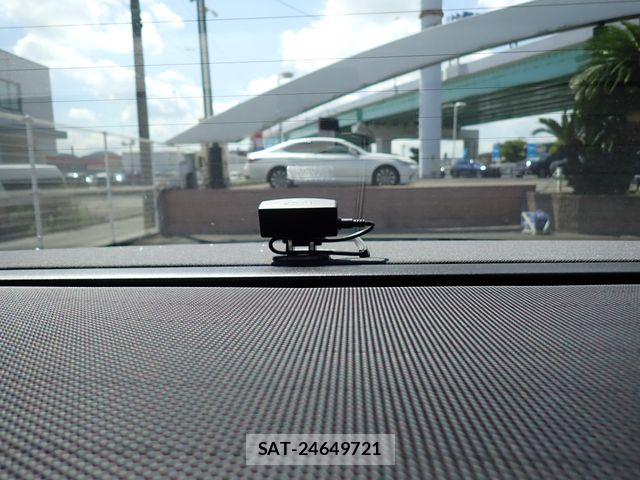 Lexus LS 2021-06 8158698-29
