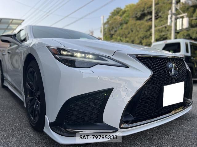 Lexus LS 2021-10 8158697-13