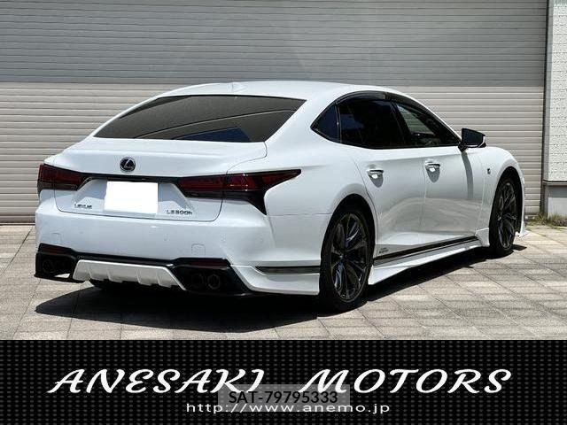 Lexus LS 2021-10 8158697-1